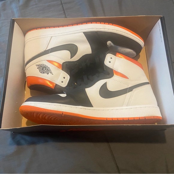 Nike Other - Nike Air Jordan 1 Retro High OG ‘Electro Orange’